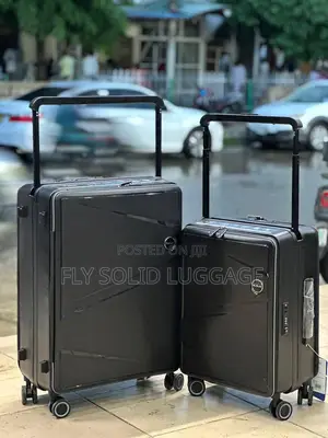 Quality Luxury Set of 2 Wide Hand Traveling Luggage