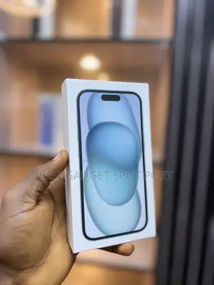New Apple iPhone 15 128 GB Black