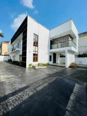 5bdrm Duplex in Ikeja for sale