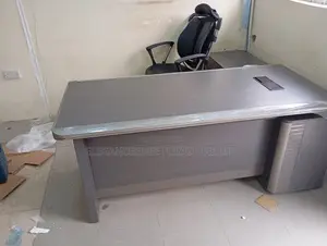 1.8 Meter Modern Executive Director Office With Side Extension