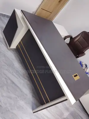 1.6 Meter Executive Director Office Table With Extension