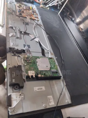 Samsung 58 Inches Full Smart Tv Screen Fault