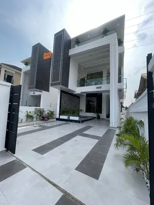 5bdrm Duplex in Ikota for sale