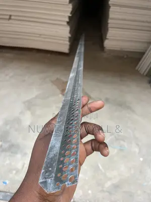 Cap Bead 2.8m ( Edge Trim) Garvanized Frame