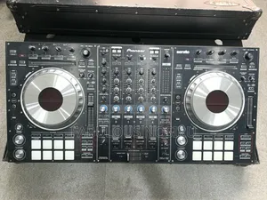 Poneer DDJ Sz Controller