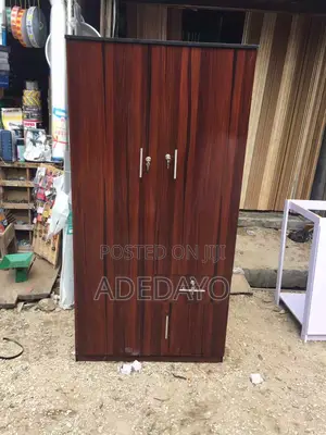 32 Inches Mini Walldrobe