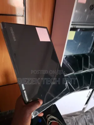 New Laptop Toshiba Tecra R950 16GB Intel Core I7 SSD 256GB