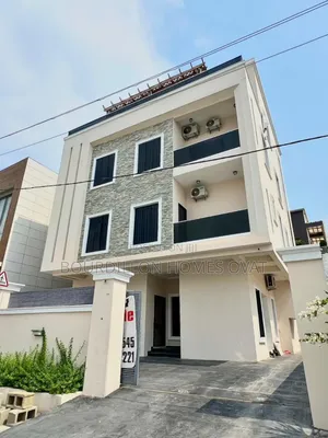 6bdrm Apartment in Lekki Phase 1 for sale