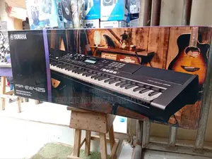 Yamaha Keyboard PRS -Ew 425 With Complete 76 Key.