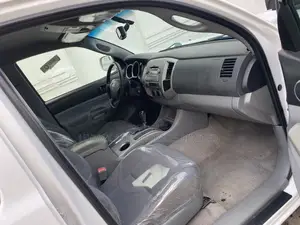 Toyota Tacoma Double Cab V6 Automatic 2010 White
