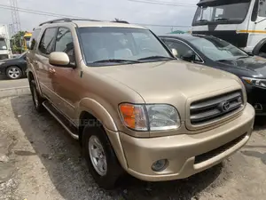Toyota Sequoia SR5 4dr SUV (4.7L 8cyl 4A) 2003 Gold