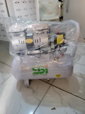 Oil Free  25 Liters Air Compressor 100% Copper