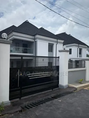 Furnished 5bdrm Duplex in Oluyole for sale