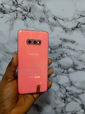 Samsung Galaxy S10e 128 GB Orange