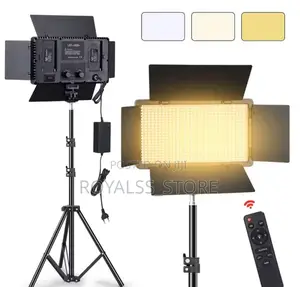 Led 600/800 + Tripod Stand + Batteries Professional Video Led Light