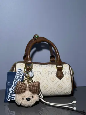 Original Luxury Miss Gail London Art Bowling Bag Available as Display