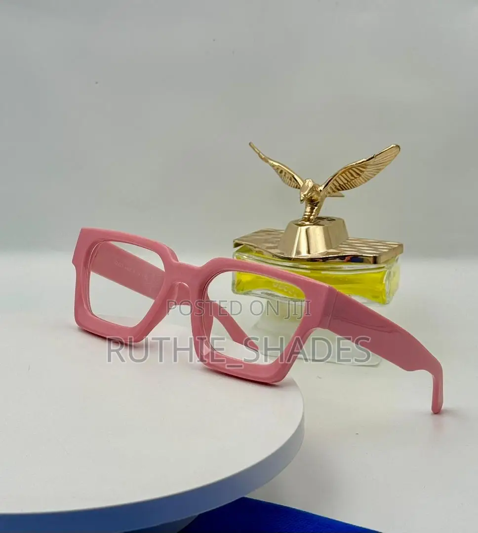 Gucci Eyewear Accessories