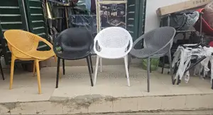 Plastic Restaurant Dining Chairs