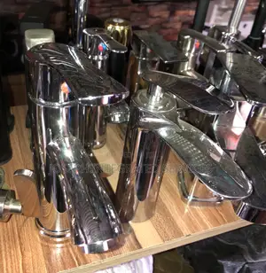 Chrome-plated Basin Mixer Faucets