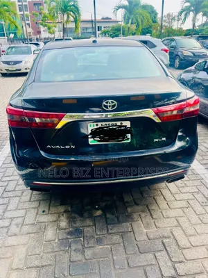 Toyota Avalon 2016 Black