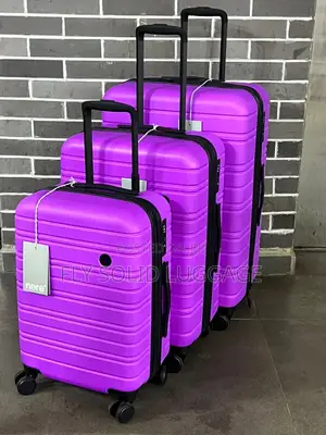 Fly Sold Set of 3 Nere Luggage Traveling Box