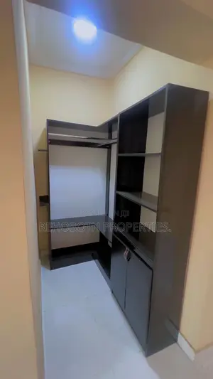 4bdrm Duplex in Ire Akari, Akala Express for rent