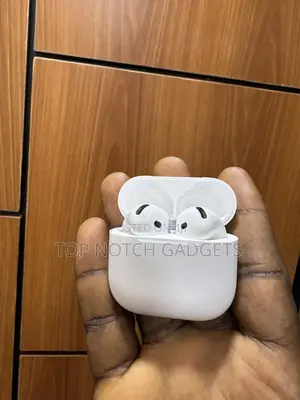 Airpod 4 Active Noise Cancellation