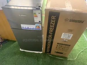Snowsea BCD-136 Top Freezer Refrigerator