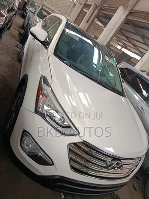 Hyundai Santa Fe Limited 4dr SUV AWD (3.3L 6cyl 6A) 2015 White