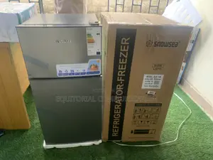 Snowsea BCD-136 Space-Saving Fridge