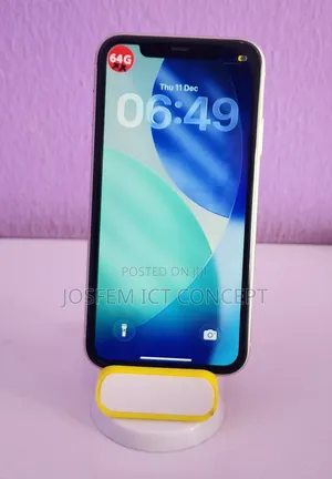 Apple iPhone 11 64 GB White