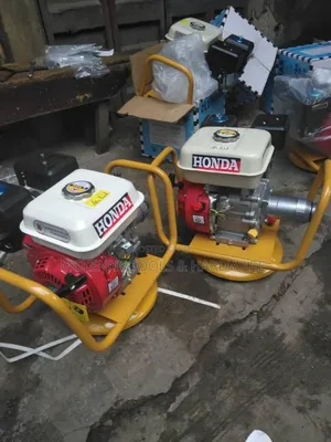 Portable Concrete Vibrator Honda.