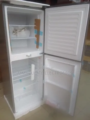 Skyrun Double Doors Refrigerator 195 Liters