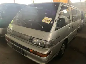 Mitsubishi L300 2002 Silver