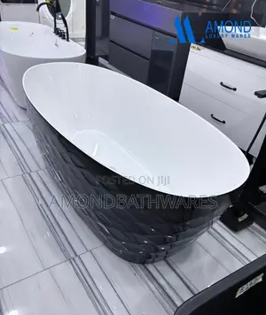 Acrylic Black White Bathtub