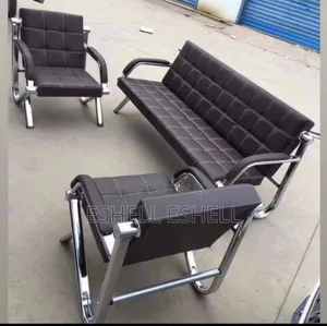Set of Foreign Discussion Chairs