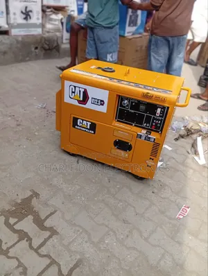 Original Cat 12kva Diseal Soundproof Generator