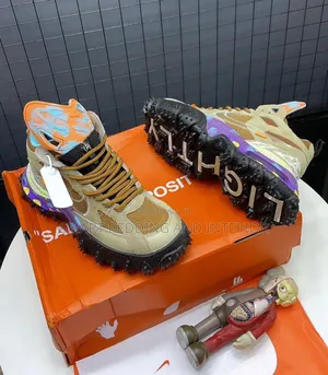 Lightly Nike Canvass