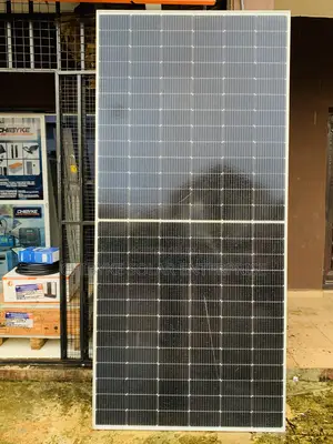 700watts Qcell Solar Panel Byfacial