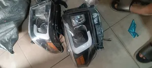 Head Lamp Tundra 2020 Led