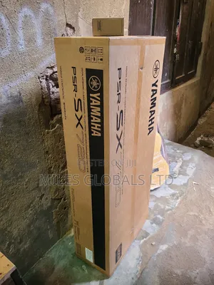 Yamaha Keyboard Psr-sx720