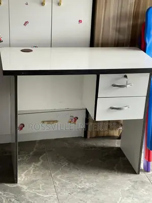 Affordable 3ft by 29inches Office Table