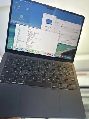 Laptop Apple MacBook Air 2024 M3 13-Inch 16GB Apple M3 SSD 256GB