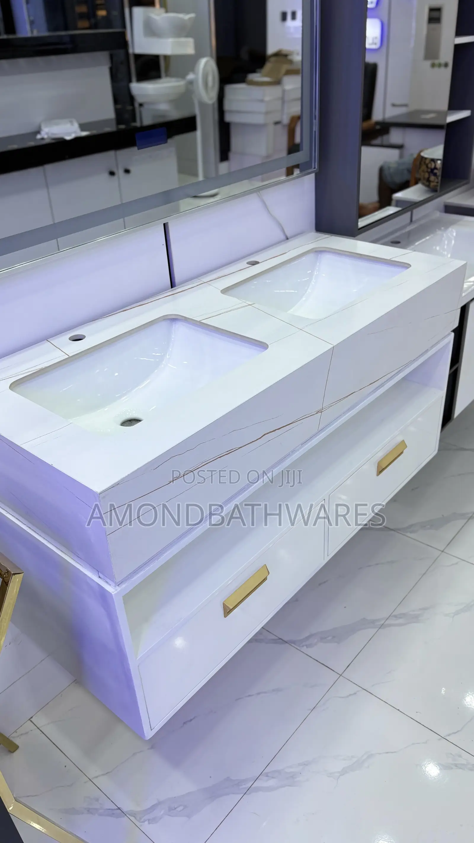150 Klara Marble Cabinet