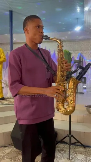 Saxophone Birthday Suprise
