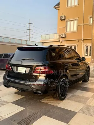 Mercedes-Benz M Class ML63 AMG 4dr SUV AWD (5.5L 8cyl Turbo 7A) 2014