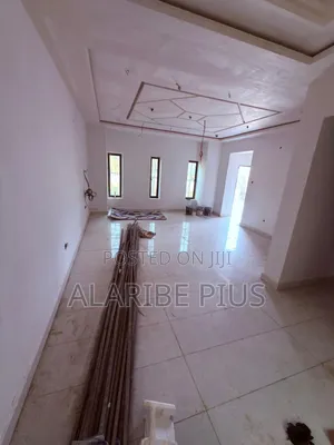 4bdrm Duplex in Estate, Katampe for sale