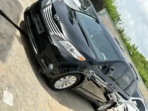 Toyota Sienna Limited 7-Passenger 4dr Minivan AWD (3.5L 6cyl 6A) 2014