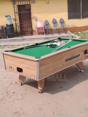 Marble X Switch Snooker With Accessories and Coins