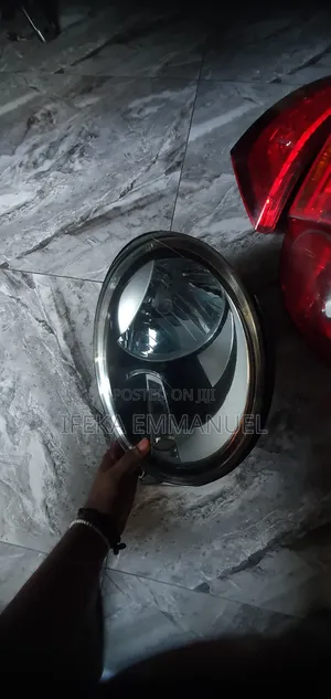 Headlights Volkswagen Bettle 2013